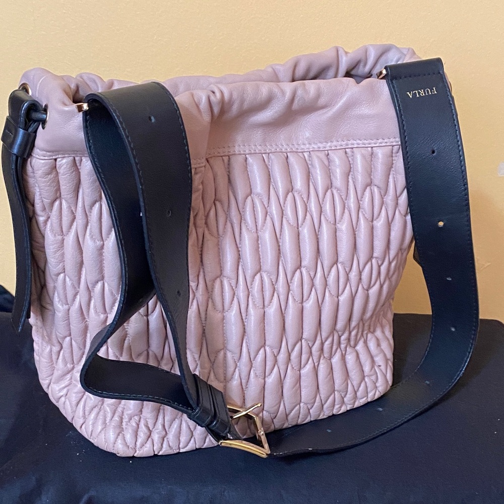 Furla Quilted Pink and Black Shoulder Bag🎄